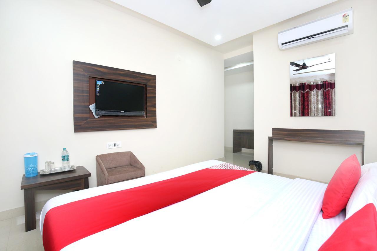 Hotel Sukhman Residency Амрітсар Екстер'єр фото