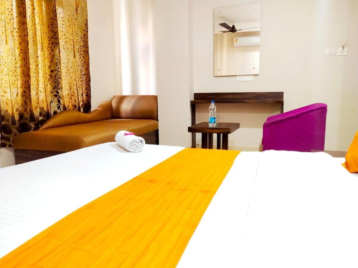 Hotel Sukhman Residency Амрітсар Екстер'єр фото